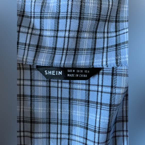 3/$20 Shein Cropped Button Up Shirt Womens Blue Plaid Short Sleeve Collared M - Picture 3 of 8